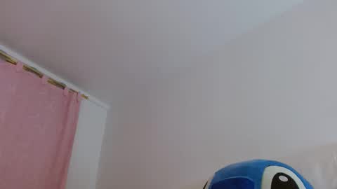 Snapshot of bella_gentle chatting on May 2026 11:06:01 AM bella_gentle online show from May 2026 11:06:01 AM