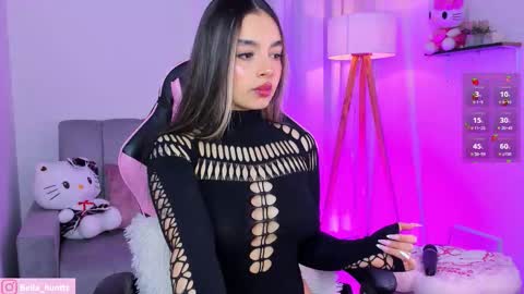 bella igbella hunttt online show from February 2026 06:02:02 AM