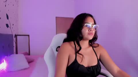 bella_jadee online show from April 2026 03:34:02 AM