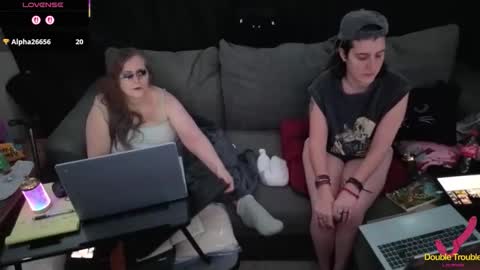 Snapshot of bella_james_1988 chatting on January 2026 05:27:02 PM Bella James online show from January 2026 05:27:02 PM