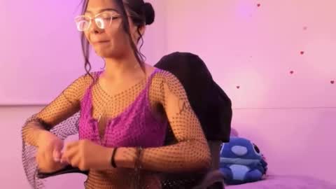 Bella online show from March 2026 05:50:02 PM