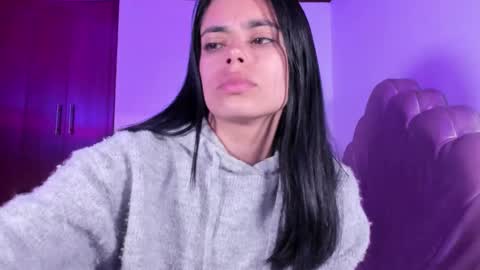 Valeria Model Independent online show from October 2025 05:15:01 AM