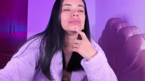 Valeria Model Independent online show from October 2025 04:33:01 AM