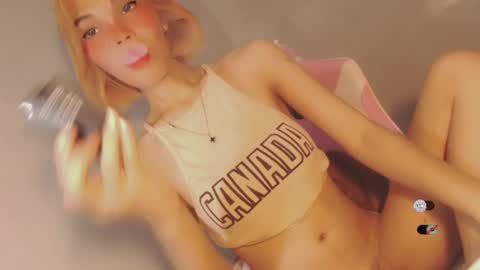 Bella online show from December 2024 10:19:01 AM