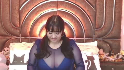  Bella Taylore  online show from October 2025 01:14:02 AM