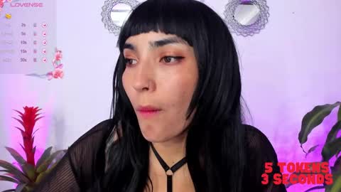 Bella online show from January 2025 03:23:02 AM