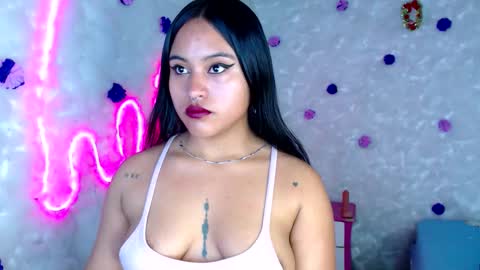 bella_warzon online show from February 2026 09:49:02 AM
