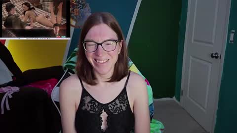 Snapshot of bellablake96 chatting on May 2026 05:01:01 PM BellaBlake96 online show from May 2026 05:01:01 PM
