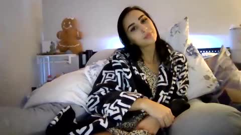 Snapshot of bellaboo999 chatting on January 2025 10:49:02 PM bellaboo999 online show from January 2025 10:49:02 PM