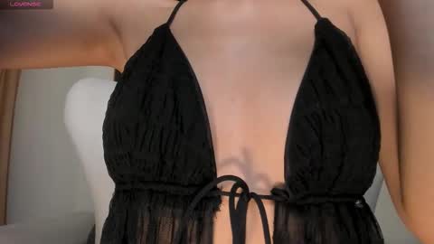  Bella C  online show from January 2026 12:09:02 PM