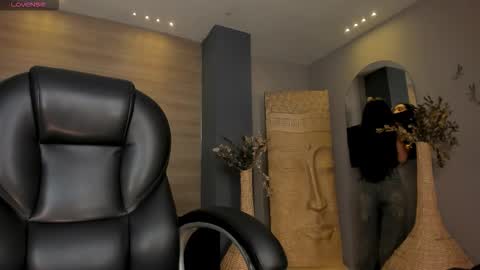  Bella C  online show from March 2026 12:23:01 PM