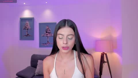 Snapshot of bellaconnor_ chatting on June 2026 08:46:01 PM Bella online show from June 2026 08:46:01 PM