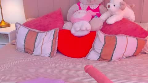BellaFontana online show from June 2026 07:07:02 PM