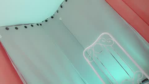 Bella rowt online show from January 2025 02:56:01 AM