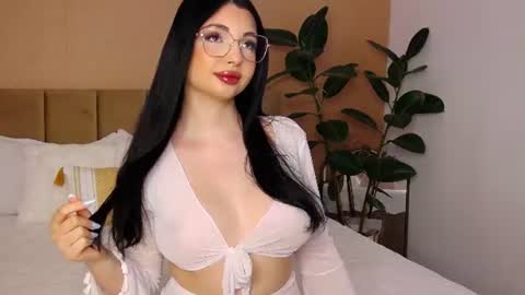 Diana online show from June 2026 06:49:01 AM