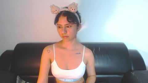 MY NAME IS BELL online show from May 2026 01:13:01 AM