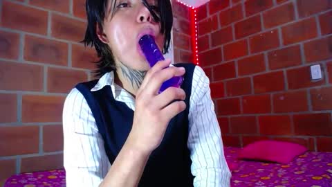 bellamy_094 online show from December 2025 08:46:01 PM