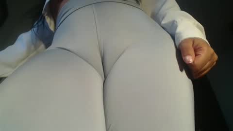 Camille  online show from January 2025 01:10:01 AM