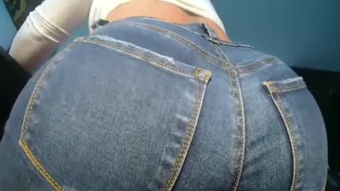 Camille  online show from January 2025 10:41:02 PM