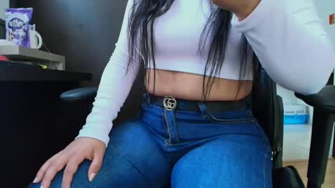 Camille  online show from September 2025 10:31:01 PM