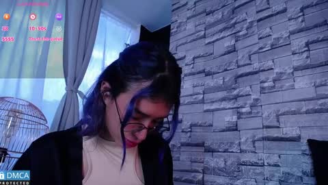   online show from February 2025 07:30:01 PM