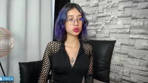   online show from February 2025 04:19:02 PM