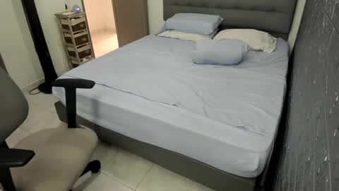 Bella  Angelycal online show from December 2024 06:04:02 PM