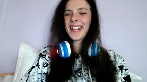 bellaqueen0701 online show from March 2025 01:01:01 AM