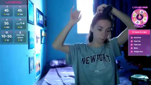 bellaqueen0701 online show from September 2025 09:31:01 AM