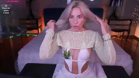 Bella online show from June 2026 02:16:02 PM