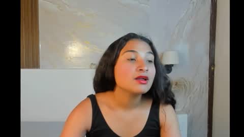 Snapshot of bellasky4 chatting on September 2025 03:35:01 PM Bella online show from September 2025 03:35:01 PM