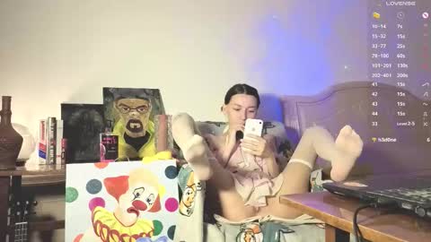 MY OLD PAGE IS NO LONGER. THIS IS MY NEW online show from October 2025 10:09:02 PM