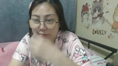 Bella online show from January 2025 12:15:01 AM