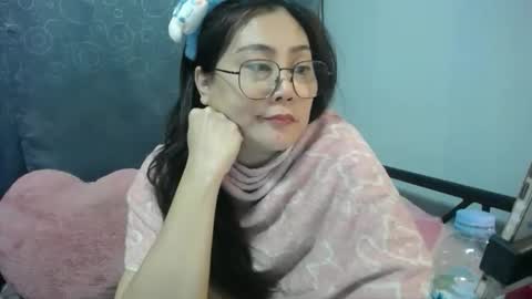 Bella online show from March 2026 09:31:01 PM