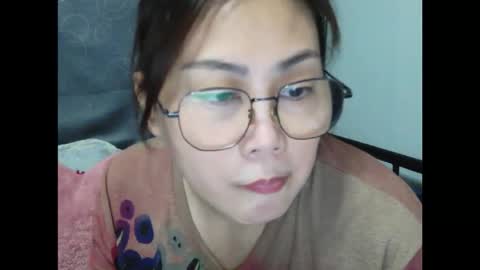 Bella online show from May 2026 02:40:01 AM