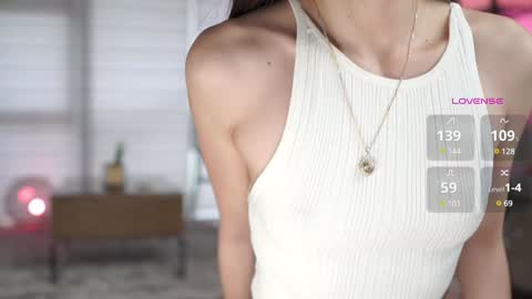 Snapshot of belle_adrienne chatting on December 2024 02:12:01 AM Belle Adrienne IG online show from December 2024 02:12:01 AM