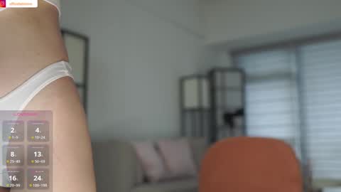 Snapshot of belle_adrienne chatting on November 2025 06:35:01 AM Belle Adrienne IG online show from November 2025 06:35:01 AM