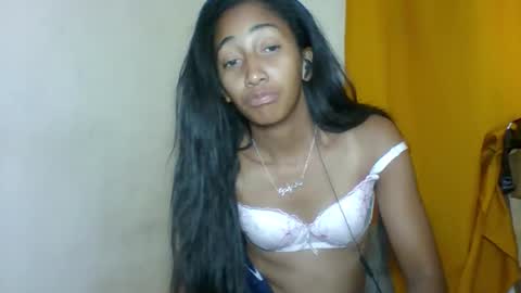 belle_annah online show from April 2026 05:59:01 PM