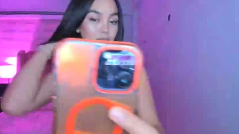 Snapshot of belle_moonlight chatting on May 2026 12:03:02 PM BelleBirkins online show from May 2026 12:03:02 PM