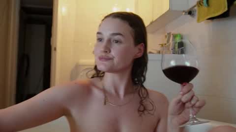 BELLE   online show from September 2025 10:58:02 AM