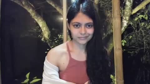 Snapshot of bellezacosmica chatting on December 2024 04:51:02 AM bellezacosmica online show from December 2024 04:51:02 AM