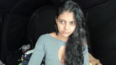 Snapshot of bellezacosmica chatting on March 2025 09:11:02 PM bellezacosmica online show from March 2025 09:11:02 PM