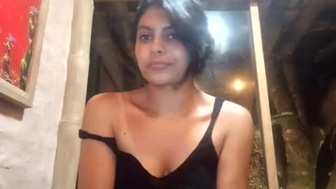 Snapshot of bellezacosmica chatting on September 2025 02:22:02 AM bellezacosmica online show from September 2025 02:22:02 AM
