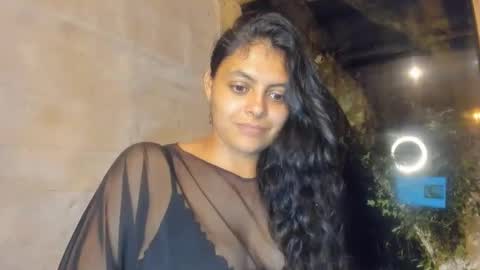 Snapshot of bellezacosmica chatting on April 2026 01:43:01 AM bellezacosmica online show from April 2026 01:43:01 AM