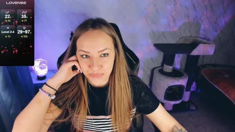 Your Annabelle Wolf  online show from January 2025 01:10:02 PM