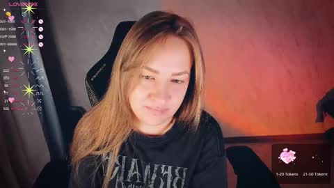 Your Annabelle Wolf  online show from October 2025 03:23:02 PM