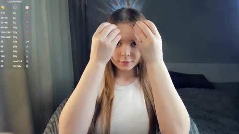 Bella online show from September 2025 06:13:02 PM