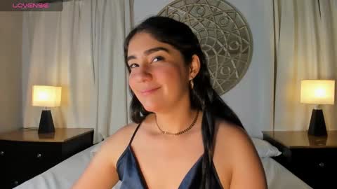 Snapshot of bellinda_21 chatting on March 2025 08:05:01 PM Belinda online show from March 2025 08:05:01 PM