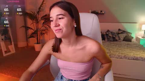 Bella online show from September 2025 12:32:01 AM