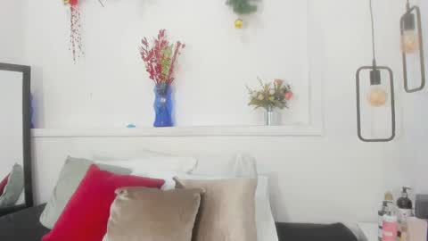 Bellota Flak online show from December 2024 09:22:02 PM